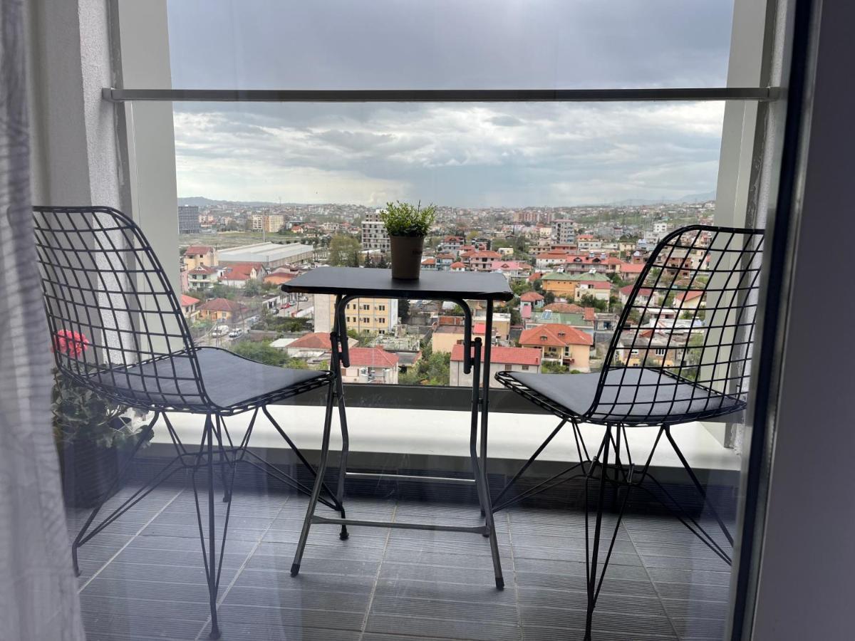 Comfy Nest Apartment- Free Parking Tirana Esterno foto